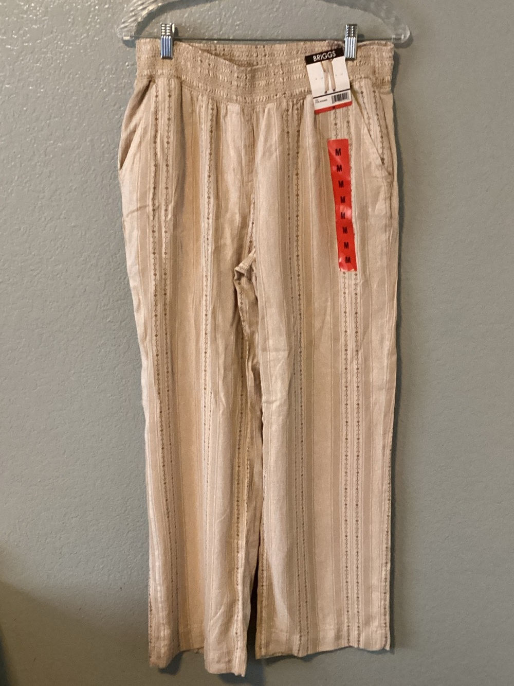 Briggs New York Linen Blend Natural StripedCasual Pants. NWT